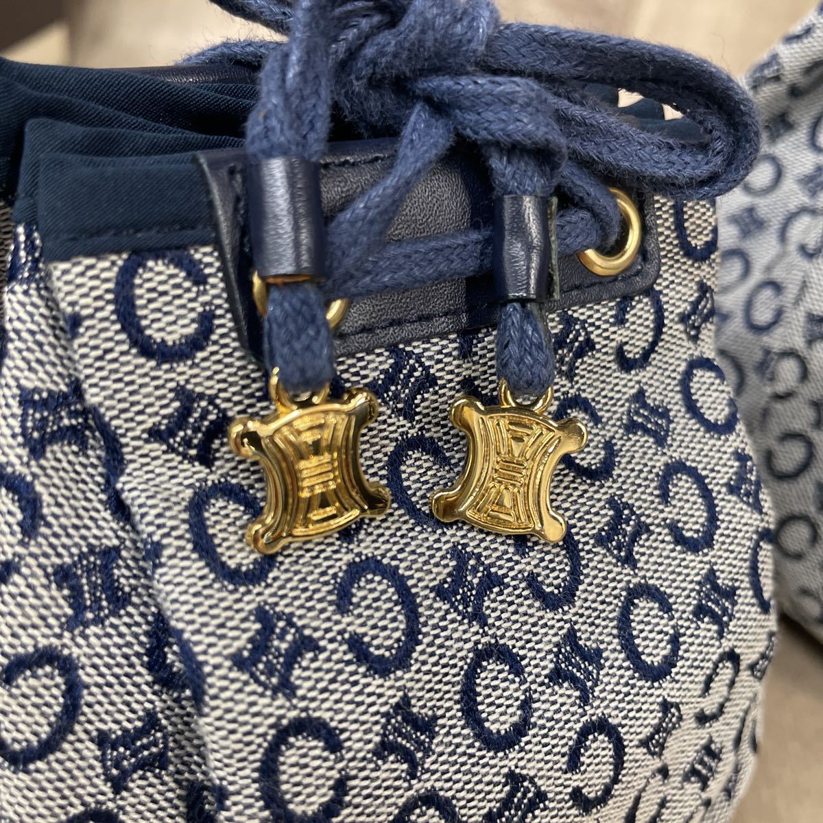 CELINE マカダム柄 セリーヌ CELINEセリーヌ ポーチ 巾着型ショルダー 
