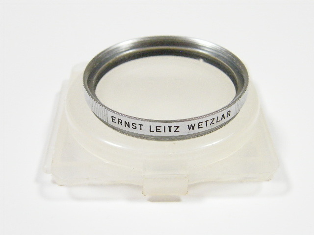 ◎ ERNST LEITZ WETZLAR UVa (赤文字) GERMANY ライカ 39mm径 銀枠 UVa