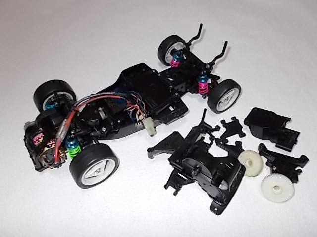 タミヤ STREET ROVER ラジコン ジャンク品 パーツ取り タミヤ FFレーシングカー FF01？ 部品取りジャンク品 ローバー 1⁄10
