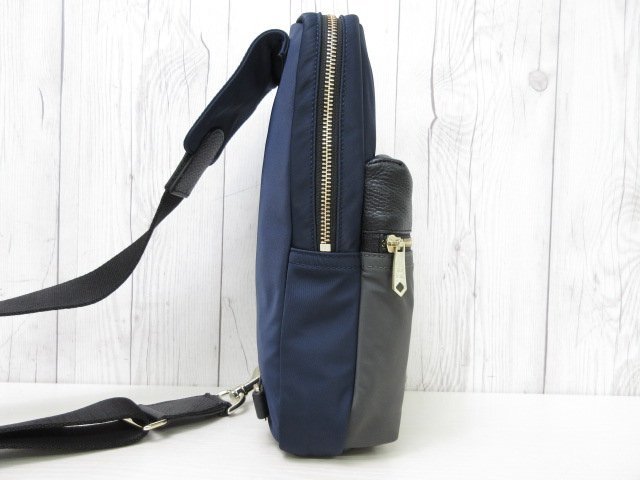 極美品✨ポールスミス　長財布　スミシーハート　コンチネンタル　緑 極美品✨ポールスミス 長財布 スミシーハート コンチネンタル 緑