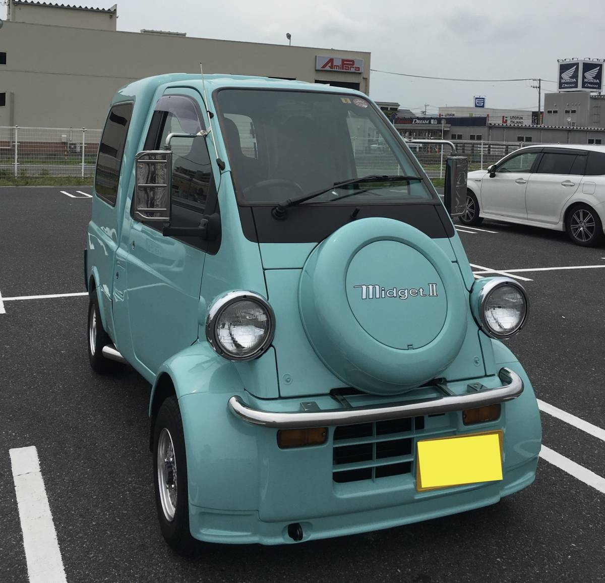 ミゼットII ダイハツ カーゴR 0 Type カーゴ 前期型ダイハツ カーゴDタイプ&frasl;カーゴRタイプ 概要解説 LV－N362a (エメラルドグリーン) 1 LV－N362b オプション装着車(黄) カーゴＤタイプ 同じクルマ6台目でたどり着いた“理想の1台”。2001年式ダイハツ