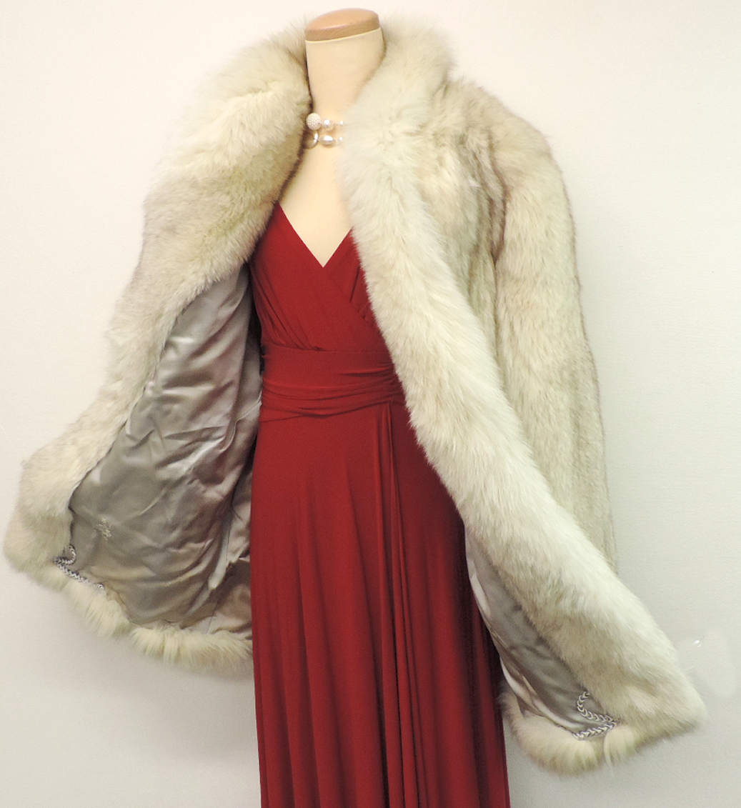 TAKAGIFUR 毛皮コート 狐 きつね ブルーフォックス 本物毛皮 リアル  