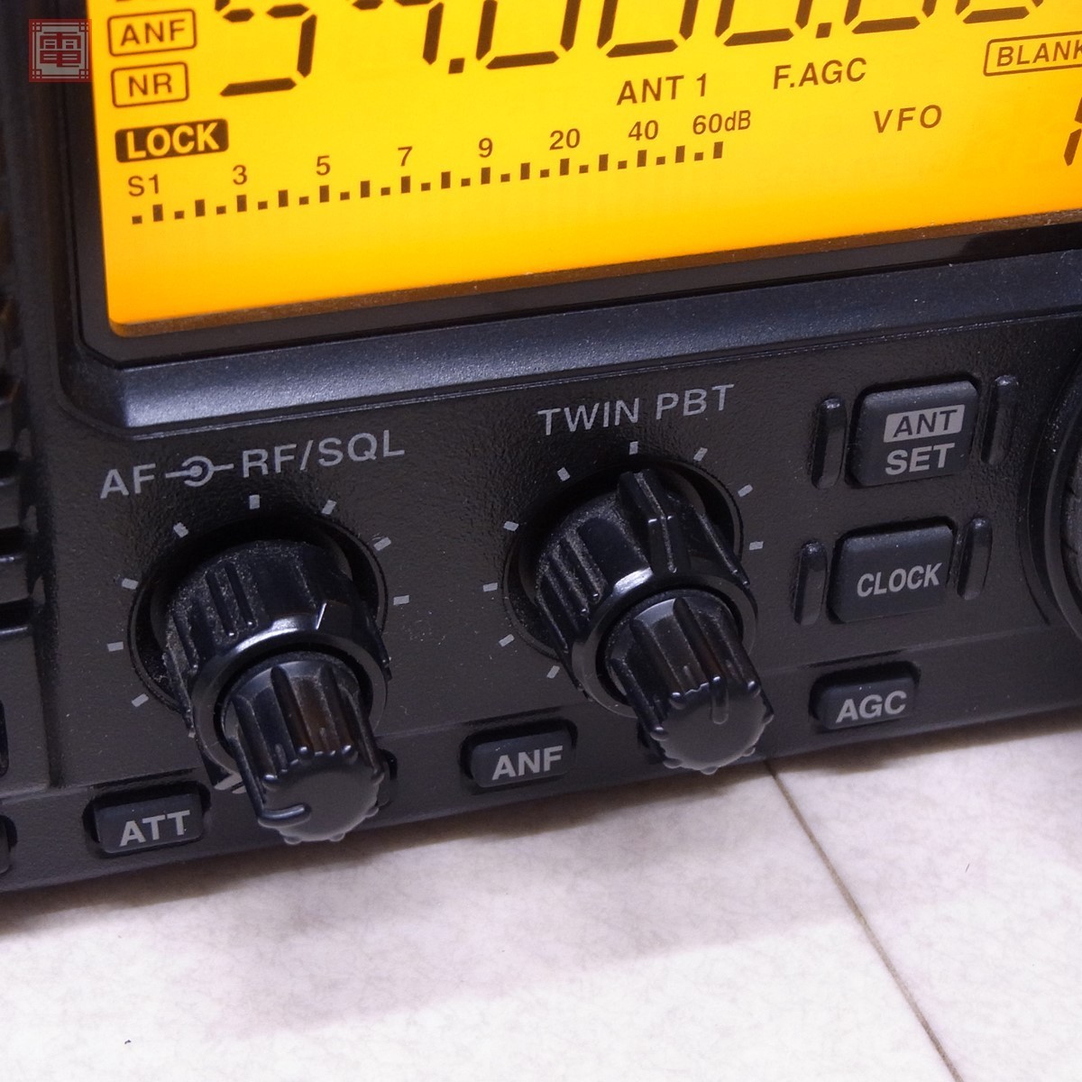 Icom 通信型受信機 IC-R75 iCOM /IC-R75 レシーバー 無線機 ジャンク品