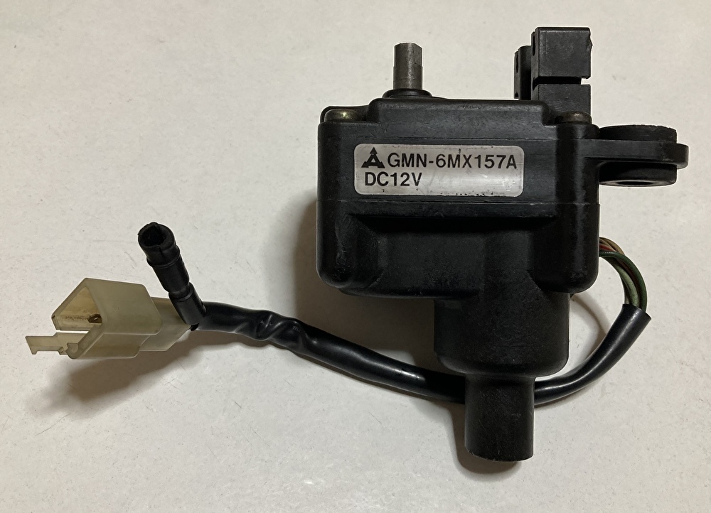  1988 NSR250R MC18用 RCバルブサーボモーター 品 ジャンク扱い(ホンダ用)｜売買されたオークション情報、yahooの商品情報をアーカイブ公開 - オークファン ホンダ用