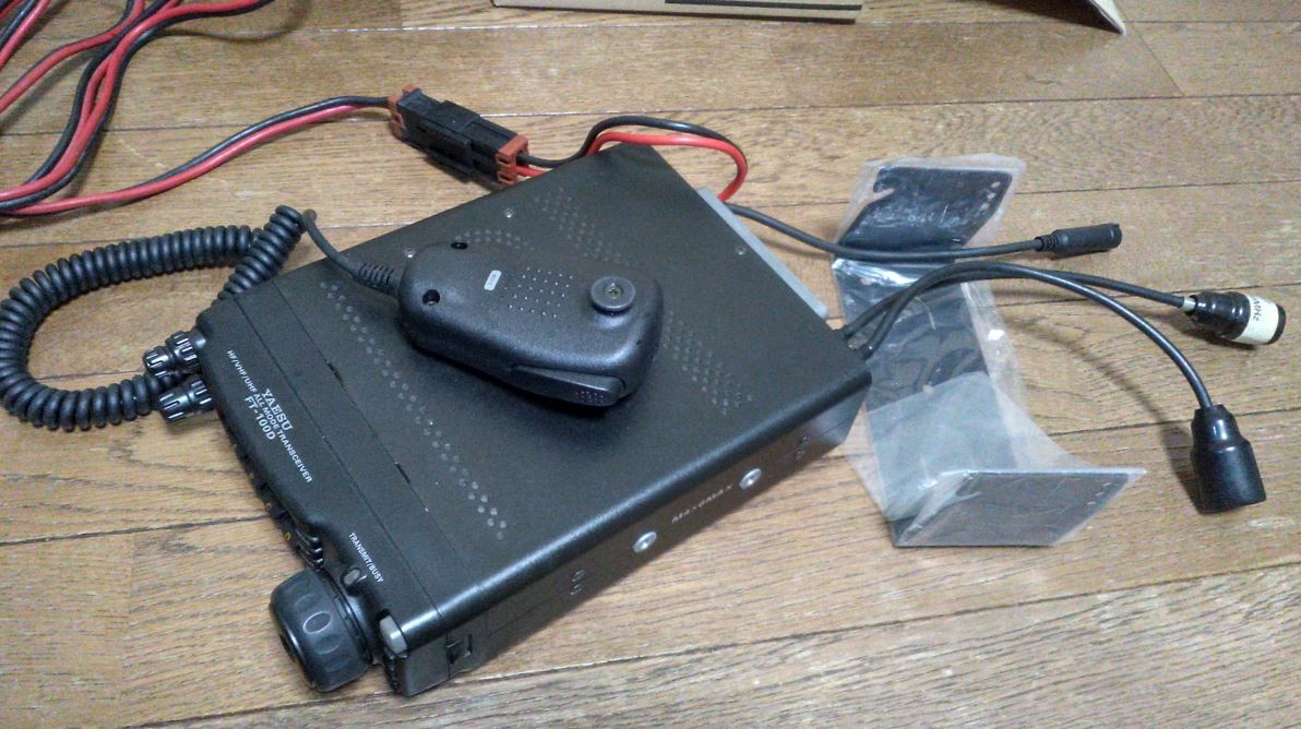 YAESU FT-100 ヤエス Yaesu 八重洲 無線機 八重洲無線 アマチュア トランシーバー Yahoo HF⁄50Mhz FT-2000 中古 100w - Yaesuの