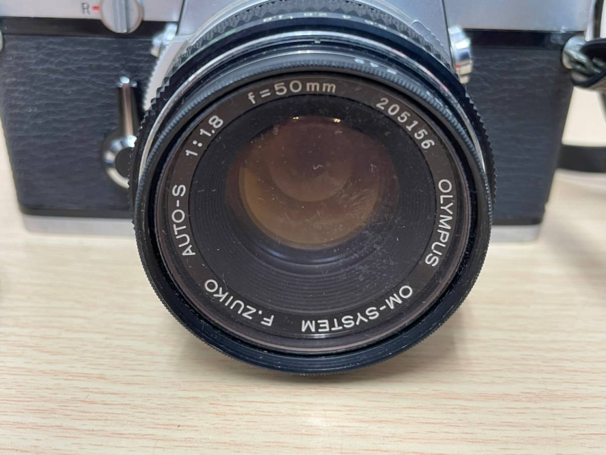 aa1947080/オリンパス OLYMPUS OM-1 50mm レンズ 三脚付き カメラ
