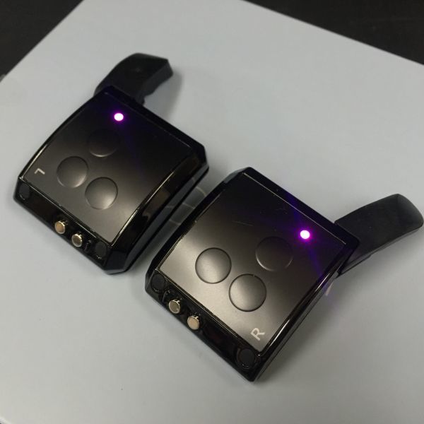 DHb771D6 動作品 MediLift メディリフトアイ 家庭用美容器 EPE-10BB | アイ』｜MediLift 目もと専用3DウェアラブルEMS美顔器『メディリフト メディリフト アイ [YA-MAN]メディ SHOP SELECT KOBUNSHA メディ