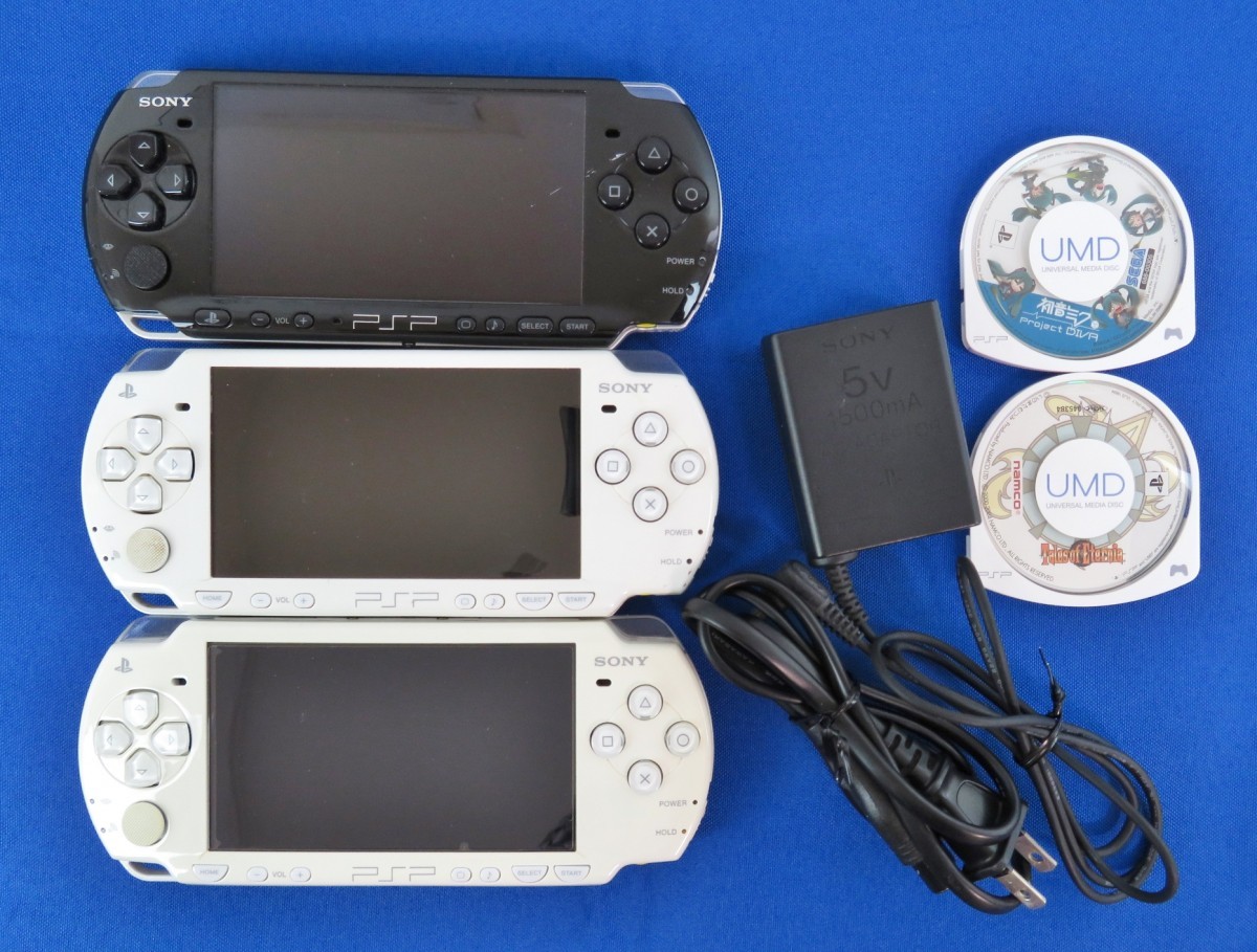 新作入荷 まとめ 5点 SONY PSP プレイステーションポータブル PSP-2000 2006 白 3000 黒 ACアダプタ 電源ケーブル ソフト TOE 初音ミク 0913-015(PSP2000シリーズ)｜売買されたオークション情報、yahooの商品情報をア PSP本体