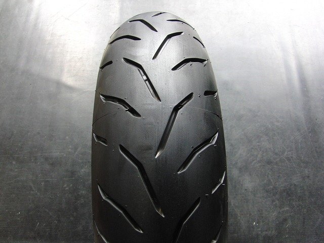 【専用】タイヤホイール1本 単品中古タイヤ!ダンロップ◎GPR200. 160/60ZR17. や259:22092 ffcccc