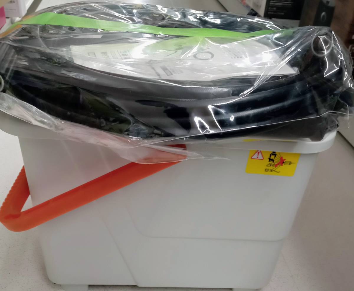 値下げ!更に値下げ交渉OK!定価約4万絶対日焼けしたくない方に メルカリ