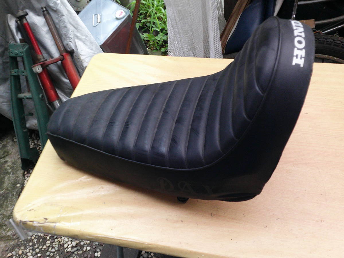 【新作入荷，人気】 レア やられ仕様 アメリカンDAX シート 純正 検索ST50 ダックス くるくる つちのこ マイティダックス ST70(純正品)｜売買されたオークション情報、yahooの商品情報をアーカイブ公開 - オークファ ホンダ用