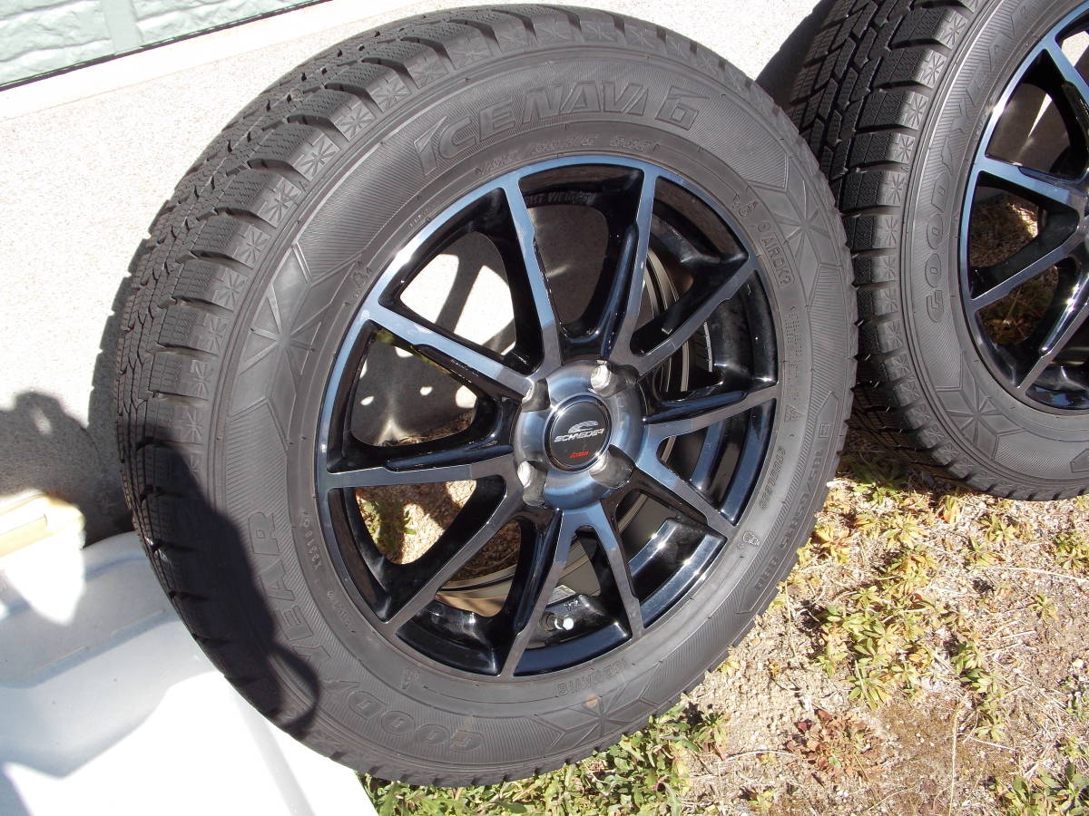 マツダ・デミオ スタッドレスタイヤ 185/65R15 2018年製 グッドイヤー