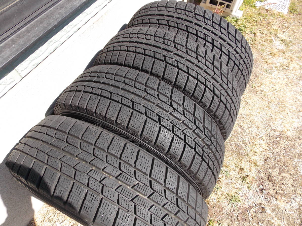 マツダ・デミオ スタッドレスタイヤ 185/65R15 2018年製 グッドイヤー