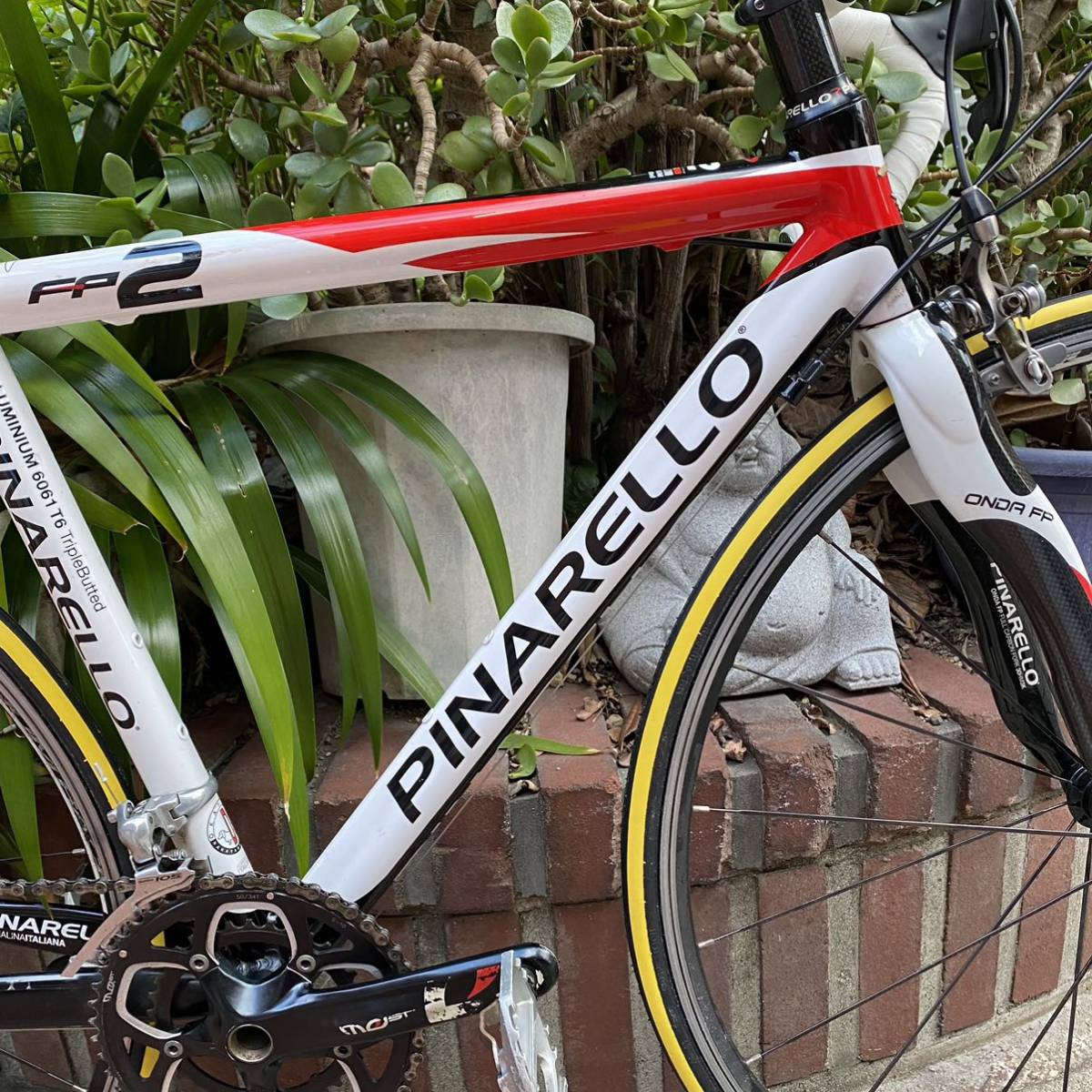 2011 Pinarello FP2 Ultegra Bike Value & Price Guide | Bicycle