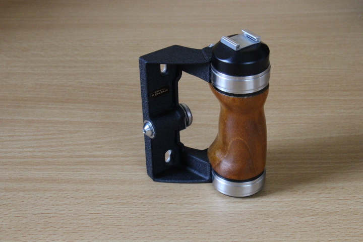 ペンタックス　PENTAX　6x7　ウッドグリップ　木製グリップ PENTAX ペンタックス 6x7 Hand : II