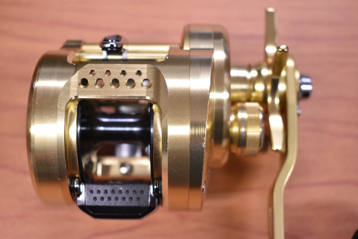 【人気モデル☆】シマノ 15 オシアコンクエスト 300HG EVAパワーランド型 L 付き ベイトリール SHIMANO OCEA CONQUEST ジギング（KKM_O1）