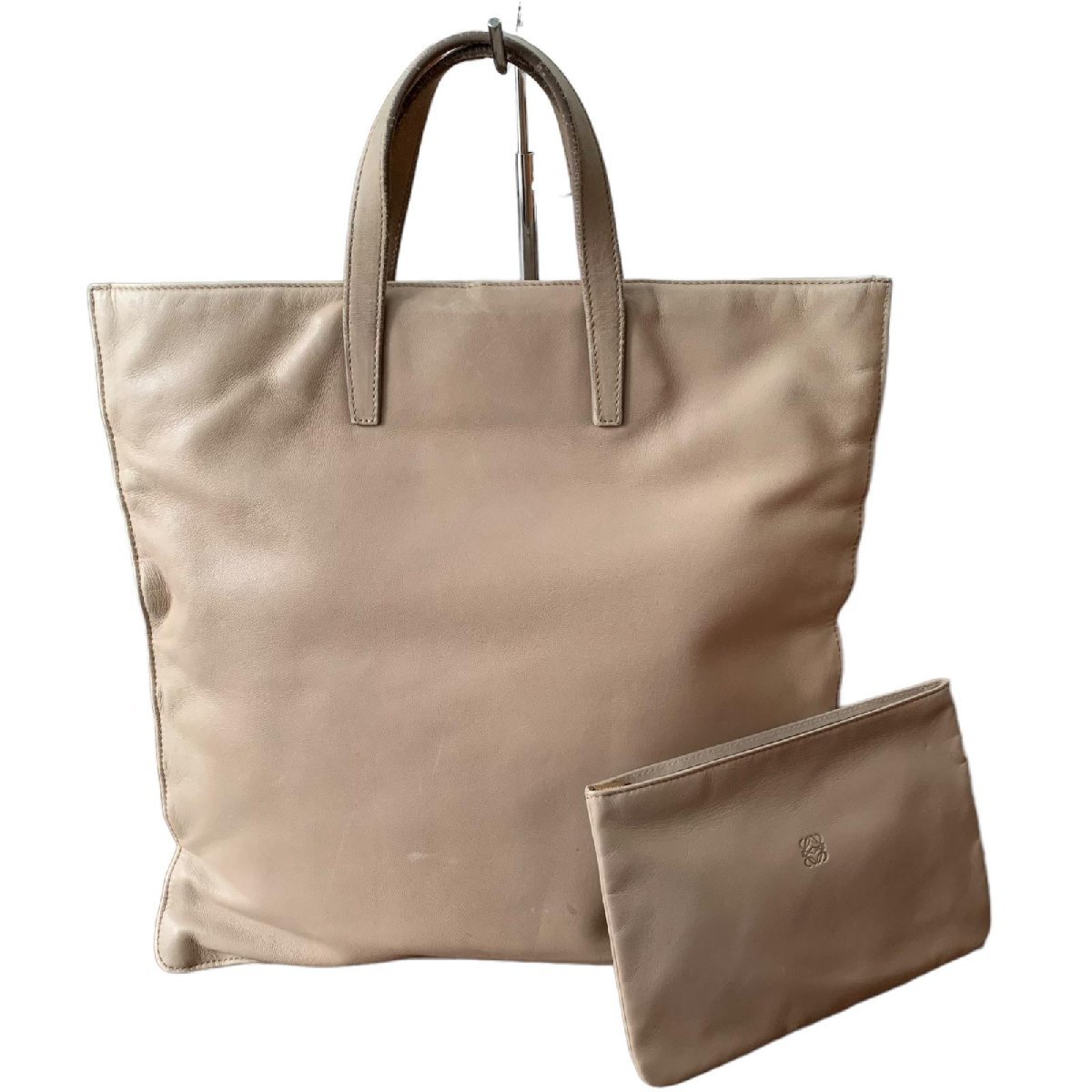ロエベ ショルダーバッグ - ベージュ 巾着型 ナッパレザー LOEWE