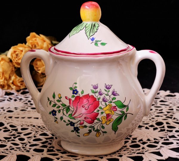  フランス アンティーク K&G/Luneville シュガーポット/ボンボニエール 手彩 花絵 薔薇&昼顔/勿忘草 バルボティーヌ 赤い実のつまみ(1800年 - 1900年)｜売買されたオークション情報、yahooの商 骨董陶磁器一般