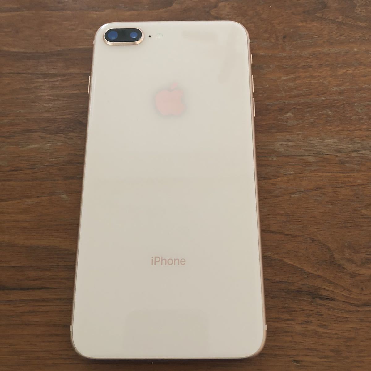 iPhone8 Plus SIMフリー 64GB バッテリー容量79% ゴールド SIMロック