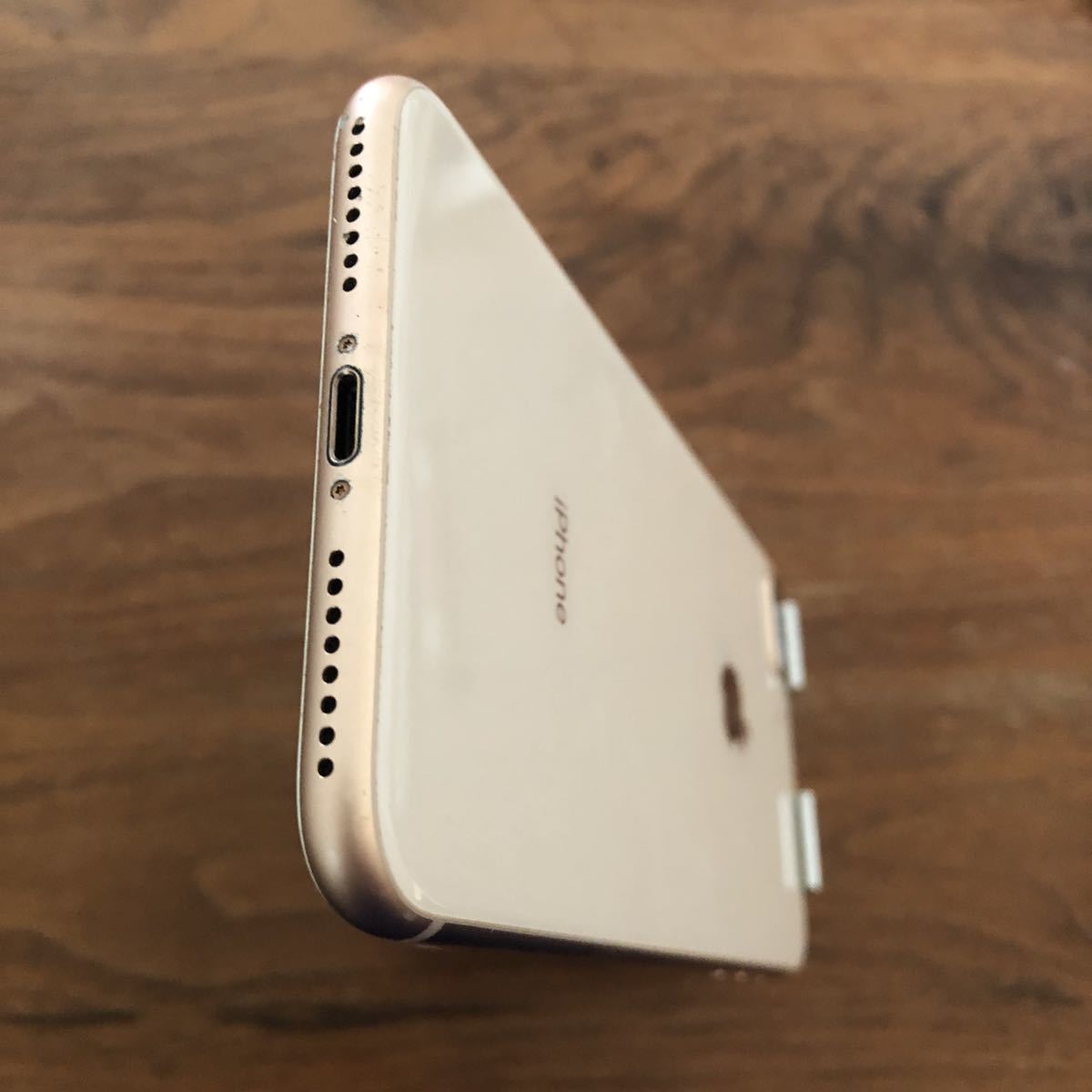 iPhone8 Plus SIMフリー 64GB バッテリー容量79% ゴールド SIMロック