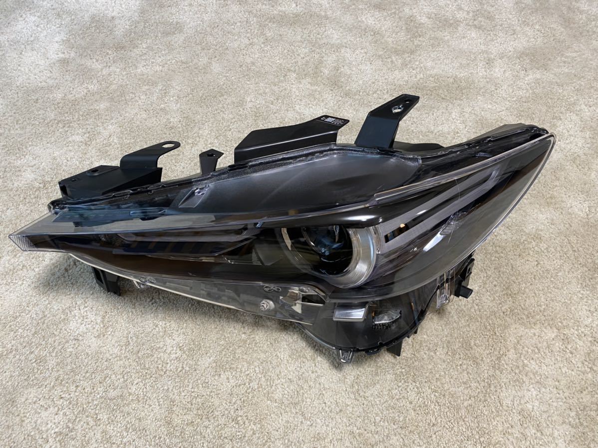 マツダCX-8.CX-5共通 左ヘッドライトユニット中古LED マツダ 左 cx-8