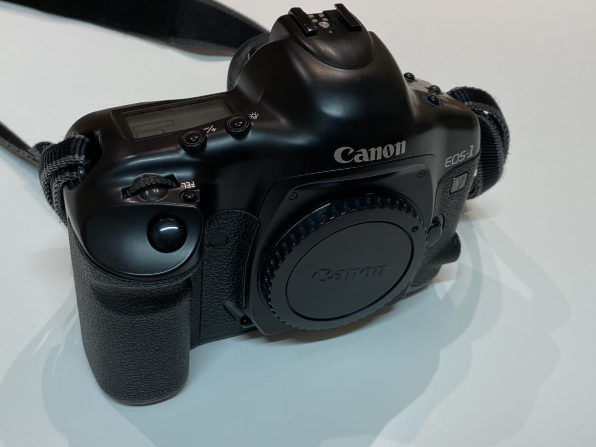 大人気，安い 正規品 Canon キャノン EOS-1 一眼レフ フィルムカメラ ブラック 本物(キヤノン)｜売買されたオークション情報、yahooの商品情報をアーカイブ公開 - オークファン オートフォーカス