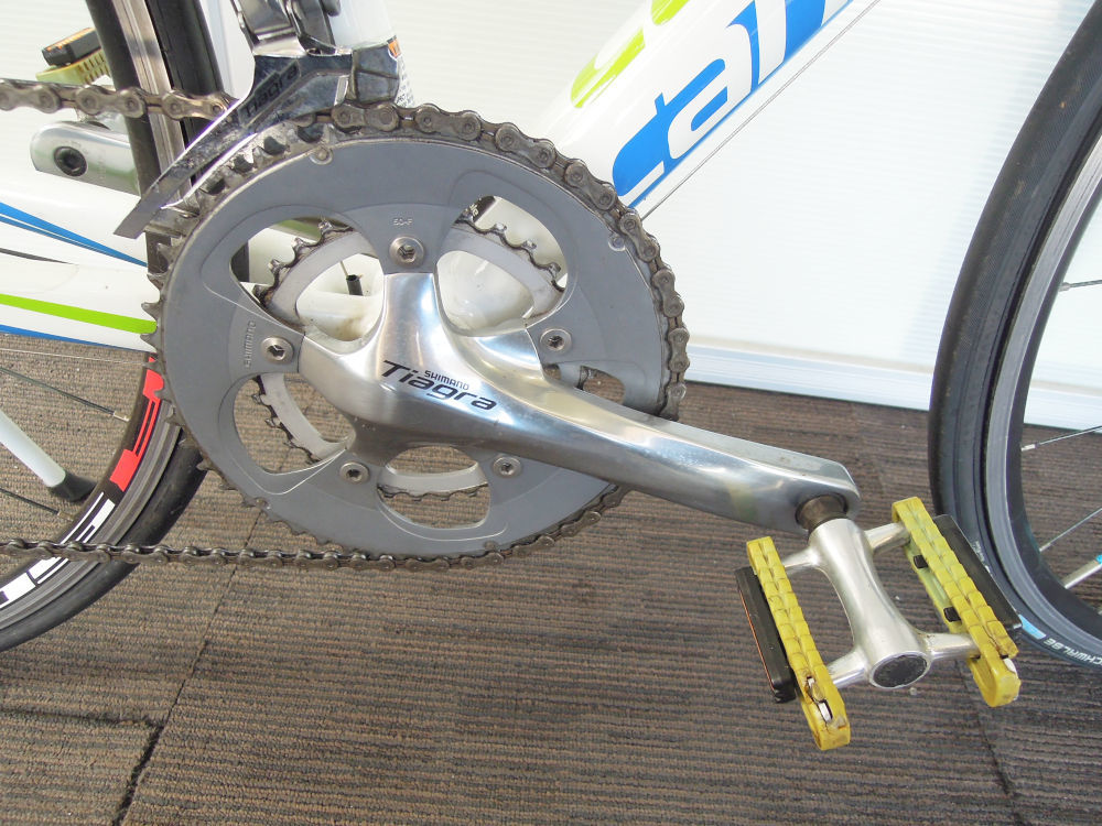 2741) cannondale キャノンデール CAAD8 ロードバイク SHIMANO TIAGRA