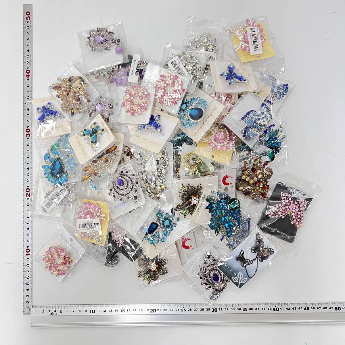 ZS】アクセサリー 大量まとめて 未使用パッケージ入 総重量約4.7kg