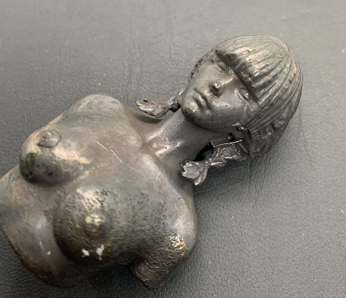 古雑貨アンティーク品◾️真鍮製 女性像 オブジェ 置物 ヌード ビンテージ品 ビンテージ 美女 裸婦 胸像 セクシー オブジェ 置物 真鍮燻し 希少品