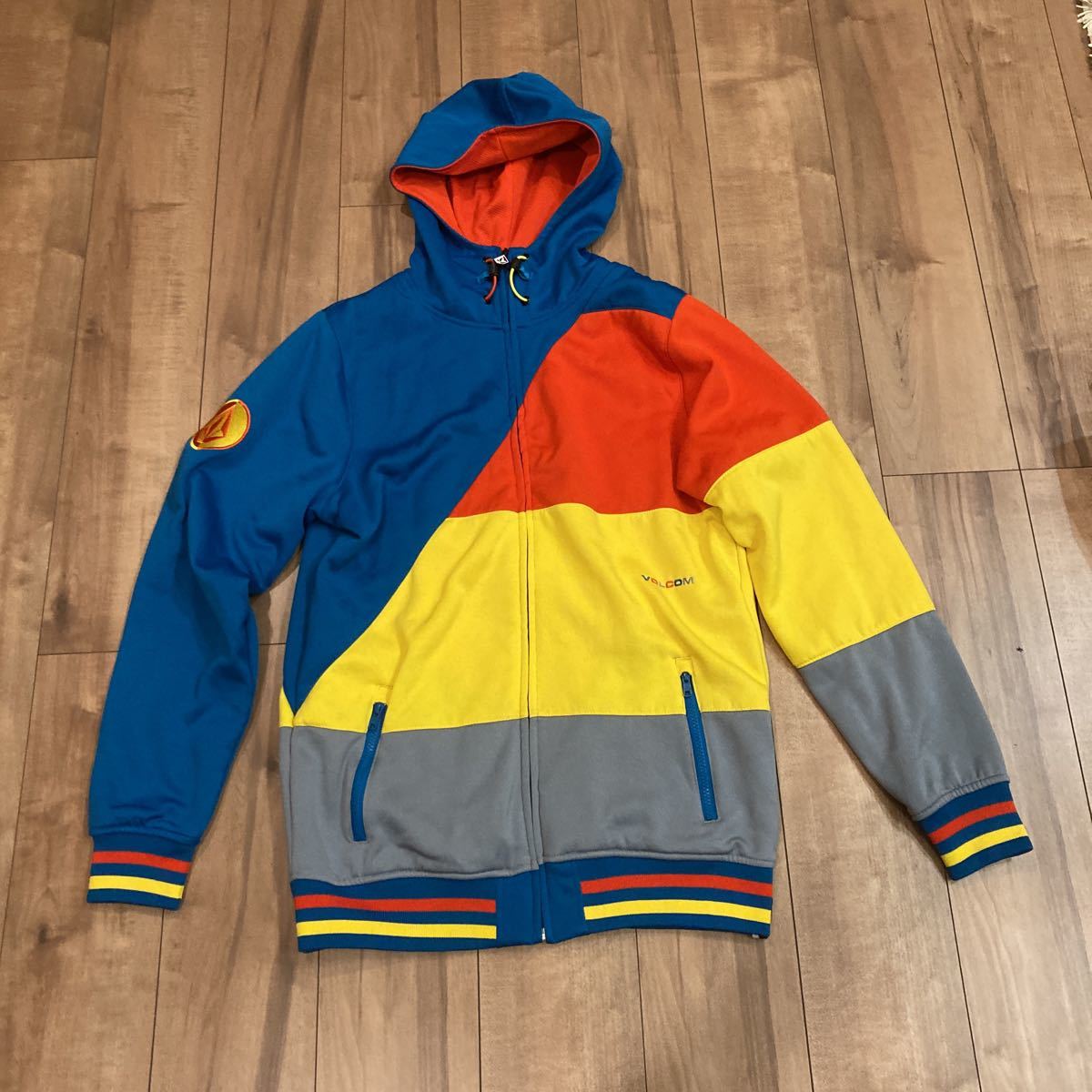 【激安大特価，お買い得】 VOLCOM ボルコム メンズ Mサイズ パーカー スノボ(ジャケット、上着)｜売買されたオークション情報、yahooの商品情報をアーカイブ公開 - オークファン 男性用