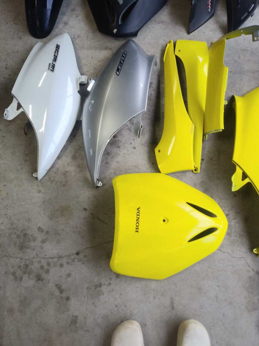 | ホンダ ウェビックガレージセール リード110のカウル関連 中古パーツ HONDA LEAD110 リード１１０中古｜ギンリン楠店｜新車・中古バイクなら リード110 ジャンクの落札 公式通販 リード110ジャンク ＪＦ１９｜バイクセンターヨシダ｜新車・中古 リード１１０ 不動車 通勤・仕事・趣味にもイケる♪ホンダリード110中古車販売