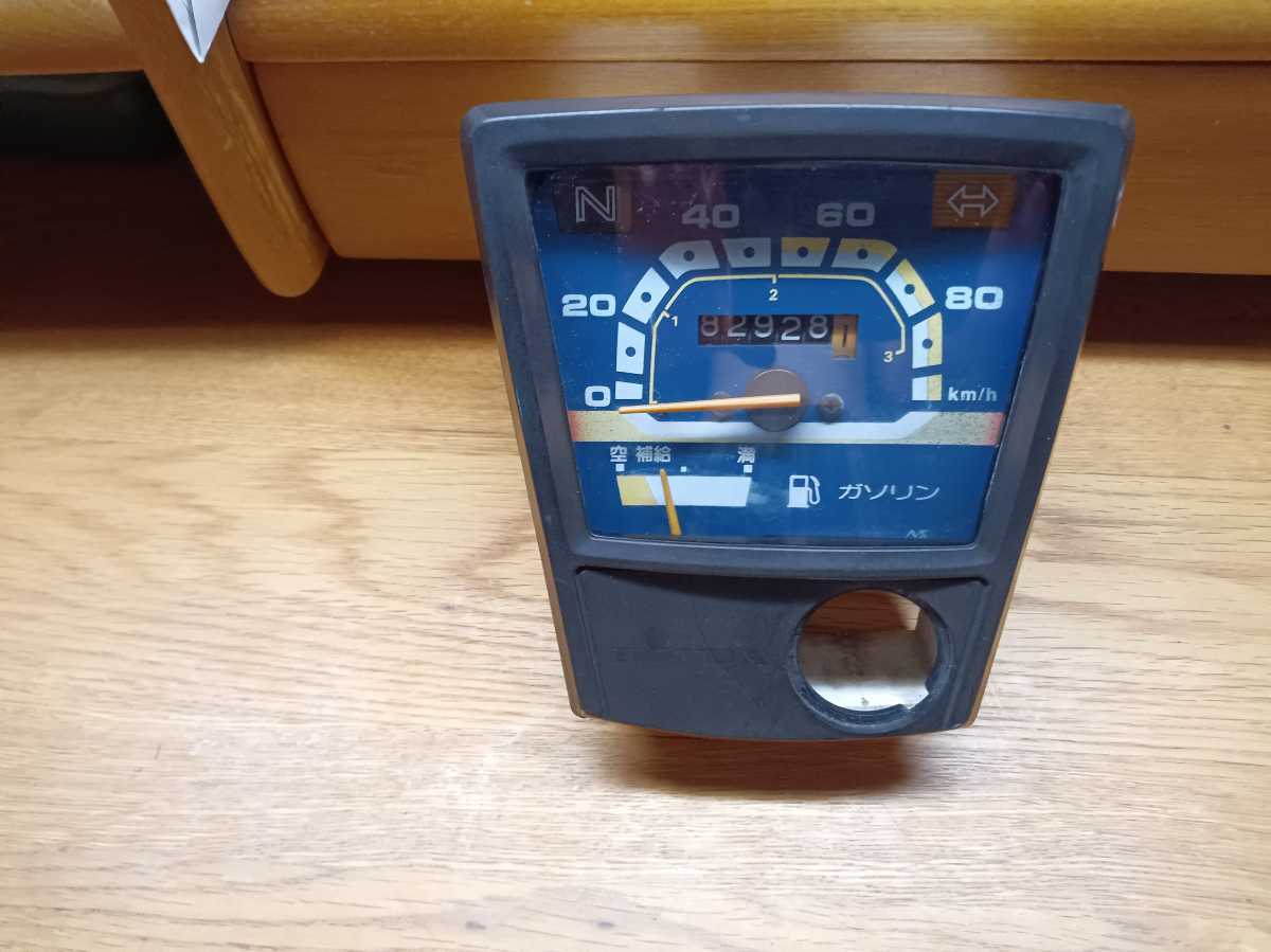 【赤字超特価，100%新品】 スーパーカブカスタム90純正スピードメーター(ホンダ用)｜売買されたオークション情報、yahooの商品情報をアーカイブ公開 - オークファン ホンダ用