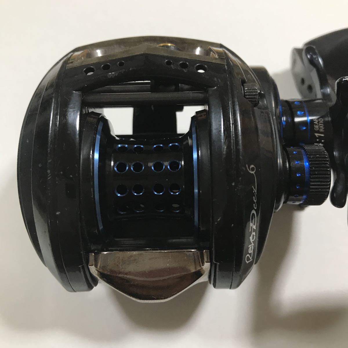 レボ DEEZ6 ディーズ6 右ハンドル ネオジム7個 改造品 アブガルシア