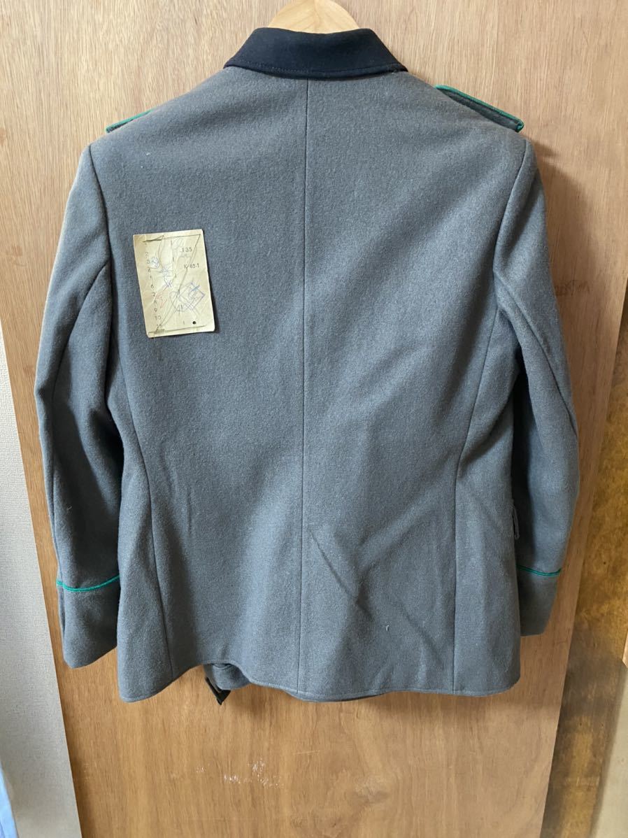東ドイツ国境警備軍/警備隊(Grenztruppen) 黒襟制服上下 制帽付きk48-1 