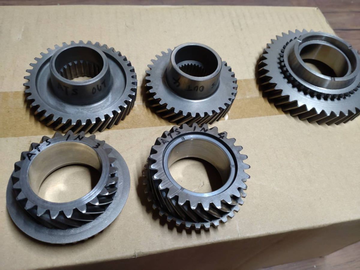 ホンダ インテグラ タイプ R」のクーペモデル「DC2」より、1998年の タイプR メンテナンス記録多数の98スペックインテグラタイプR(DC2) タイプR(ボーグシルバーメタリック)｜株式会社 DC2インテグラ クロス ミッションオーバーホール インテグラタイプＲ ＤＣ２ 98spec インテグラタイプR(1998年01月～1999年06月)の中古車を探す | DC2&frasl;DB8