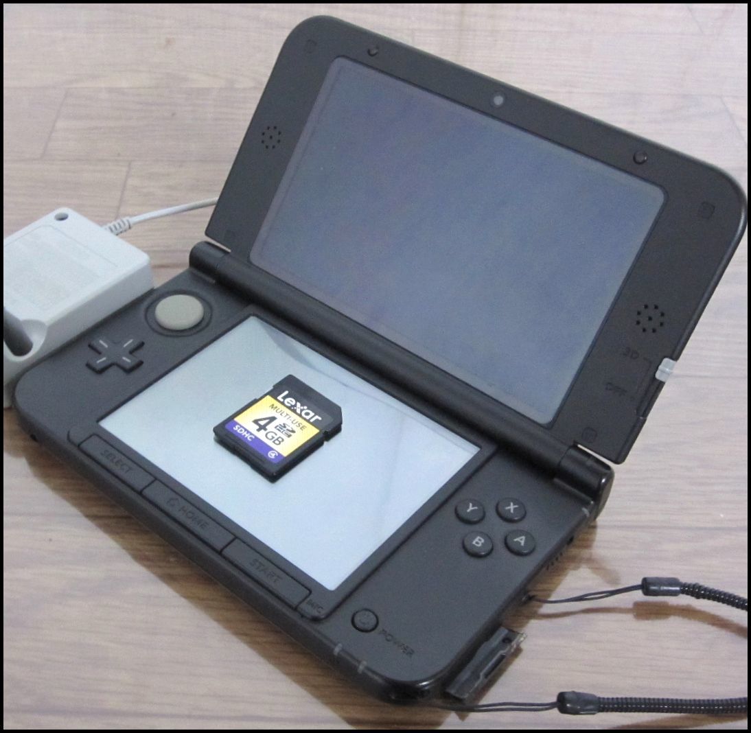 セール，爆買い zt9656ga 任天堂 NINTENDO ニンテンドー3DS LL 本体 シルバー&times;ブラック SPR-001 メモリ4GB/タッチペン/ACアダプター付き(ニンテンドー3DS本体)｜売買されたオークション情報、yahooの商品情報をアー ニンテンドー3DS本体