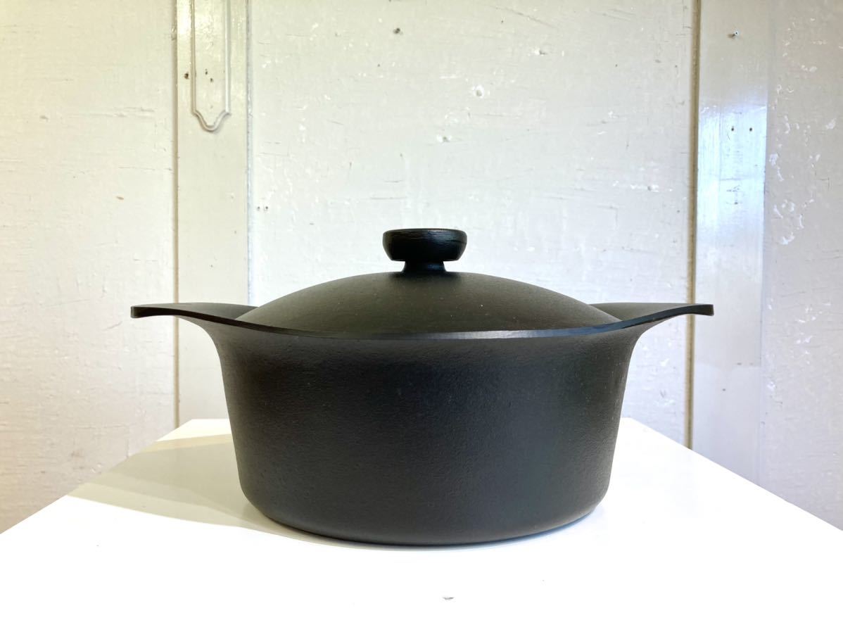 ■柳宗理デザイン 南部鉄鍋 深型 22cm 3.98L 蓋つき 両手鍋 IH対応 調理器具 無水調理可 日本製 盛岡 南部鉄器 キッチン雑貨 民藝■