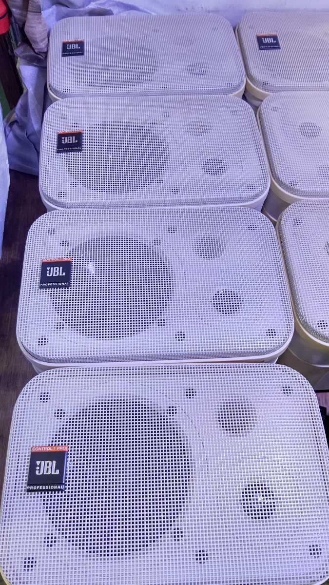 まとめて 7こ 天吊りステー付き JBL PROFESSIONAL Control 1 PRO