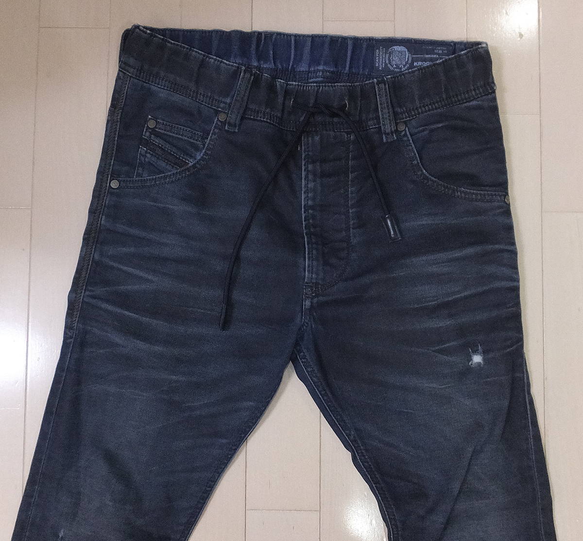 DIESEL （ディーゼル） JOGG JEANS KROOLEY-NE 084PF ジョグジーンズ 
