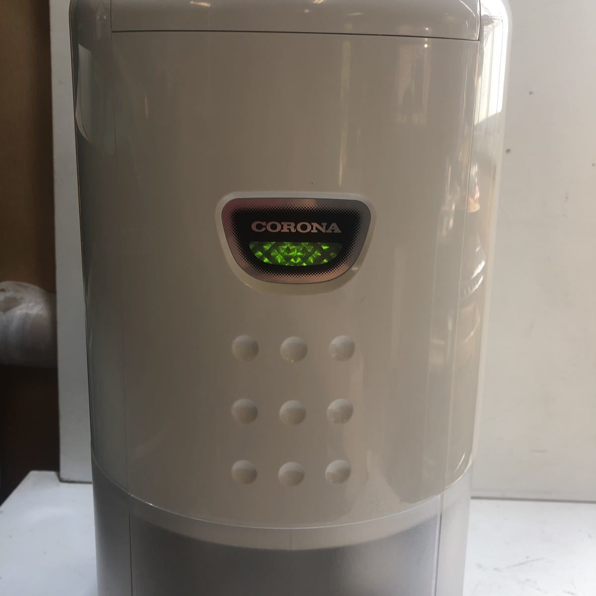 A # コロナ 除湿機 CD-P6318W ホワイト corona CD-P6318 動作確認済み 衣類乾燥除湿機 CORONA コロナ 価格.com p*e様 生活家電