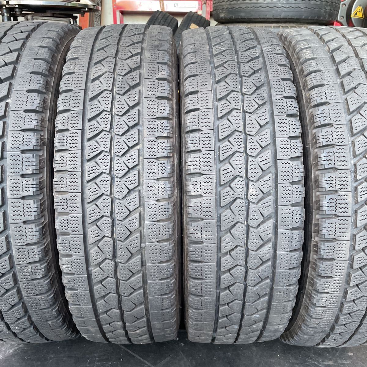 限定SALE，品質保証 BS BLIZZAK W979 205/65R16 109/107L LT 極上バリ山４本価格 AB-02 福岡 引き取り大歓迎 20年製 早めの冬支度(タイヤ)｜売買されたオークション情報、yahooの商品情報をアーカイブ公開 - オークファン タイヤ