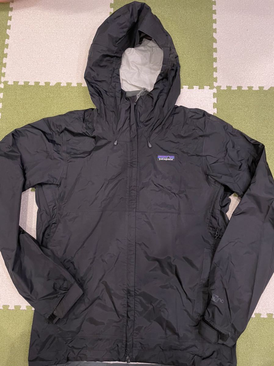 patagonia パタゴニアトレントシェル レインウェア ブラック　XS