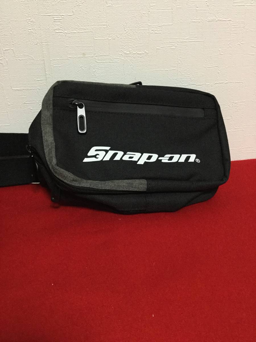 スナップオン Snap-on レザー ショルダーバッグ ボディーバッグ Snap-onスナップオンショルダーバッグ ボディーバッグ スナップオン