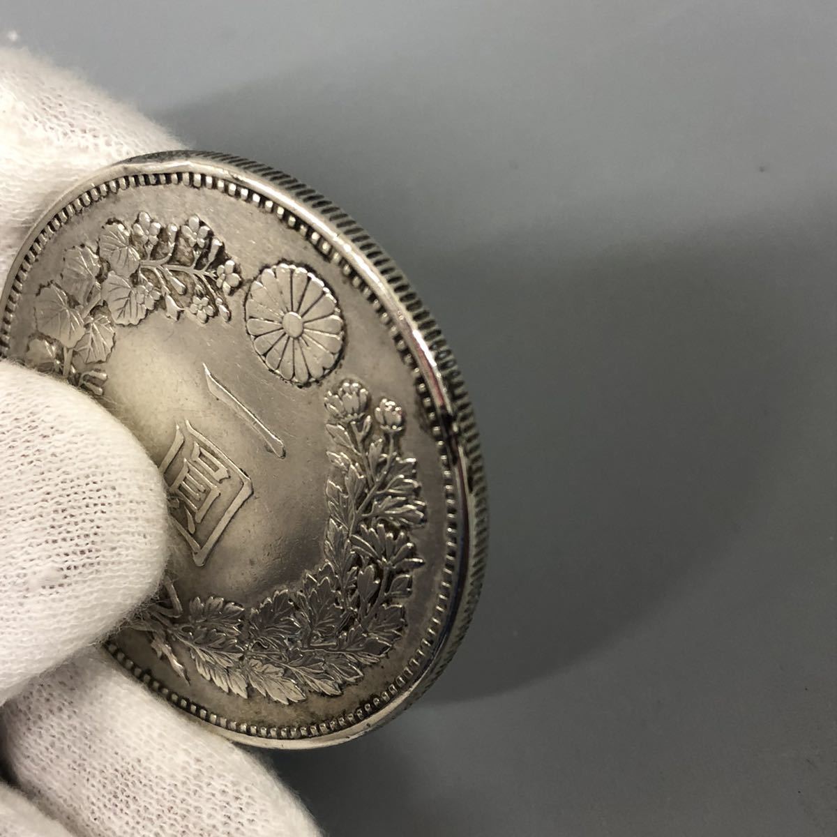 一圓銀貨 明治18年 新1円銀貨 真正品 一円銀貨｜Yahoo!フリマ（旧