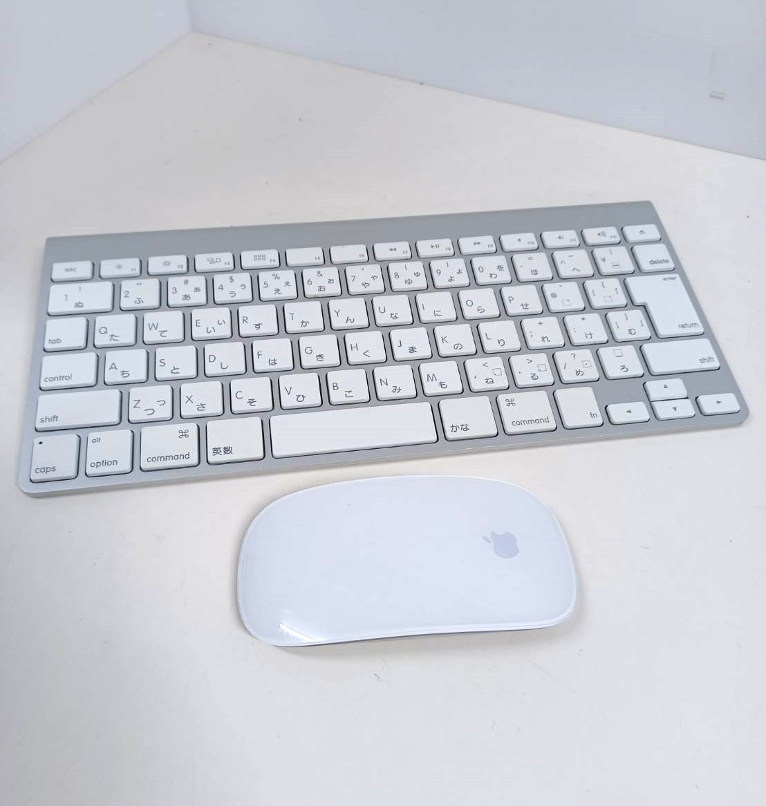 セール，100%新品 Apple純正 MagicKeyboard(A1314) Mouse(A1296)セット