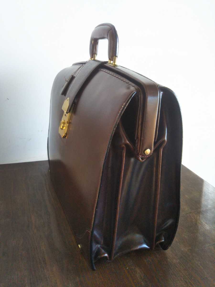 美品!最高級! Aquascutum アクアスキュータム 大型ダレスバッグ