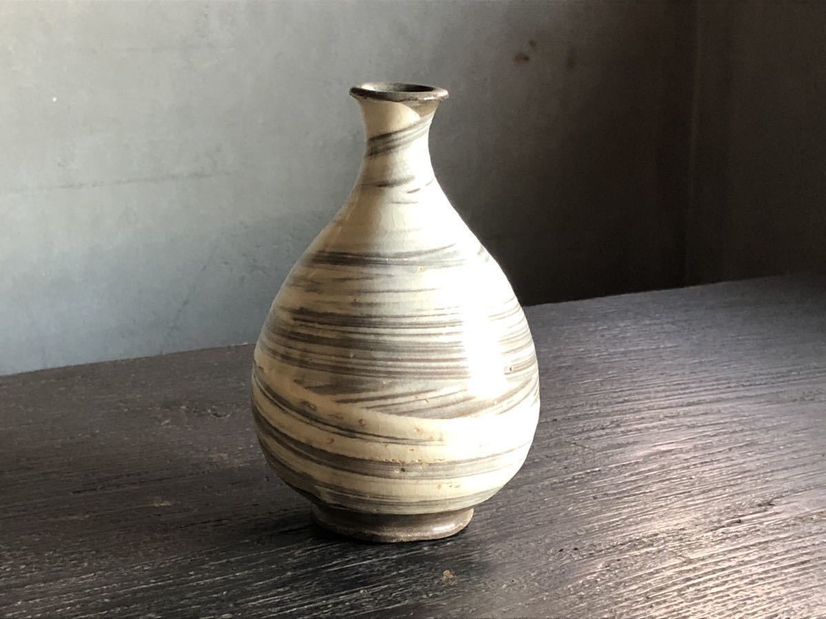 粉青沙器（ふんせいさき）とは｜李氏朝鮮時代前半を代表する陶磁器の