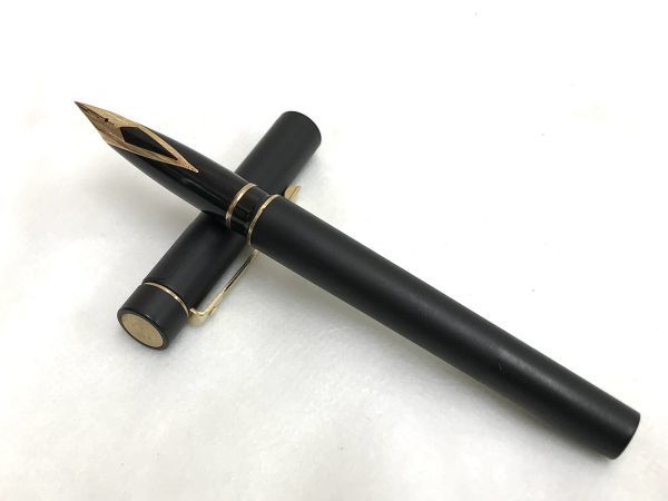 万年筆 シェーファー | 公式 アイコン PellePenna 0 マットブラックCT