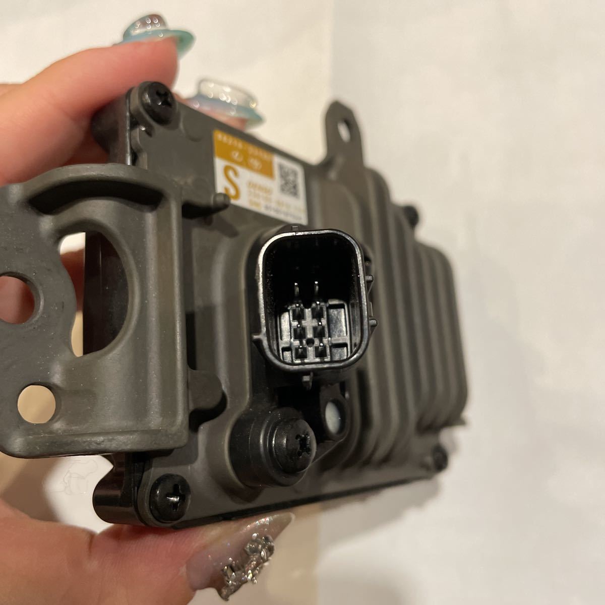 63】トヨタ ミリ波レーダー プリクラッシュ88210-33120 純正 トヨタ 