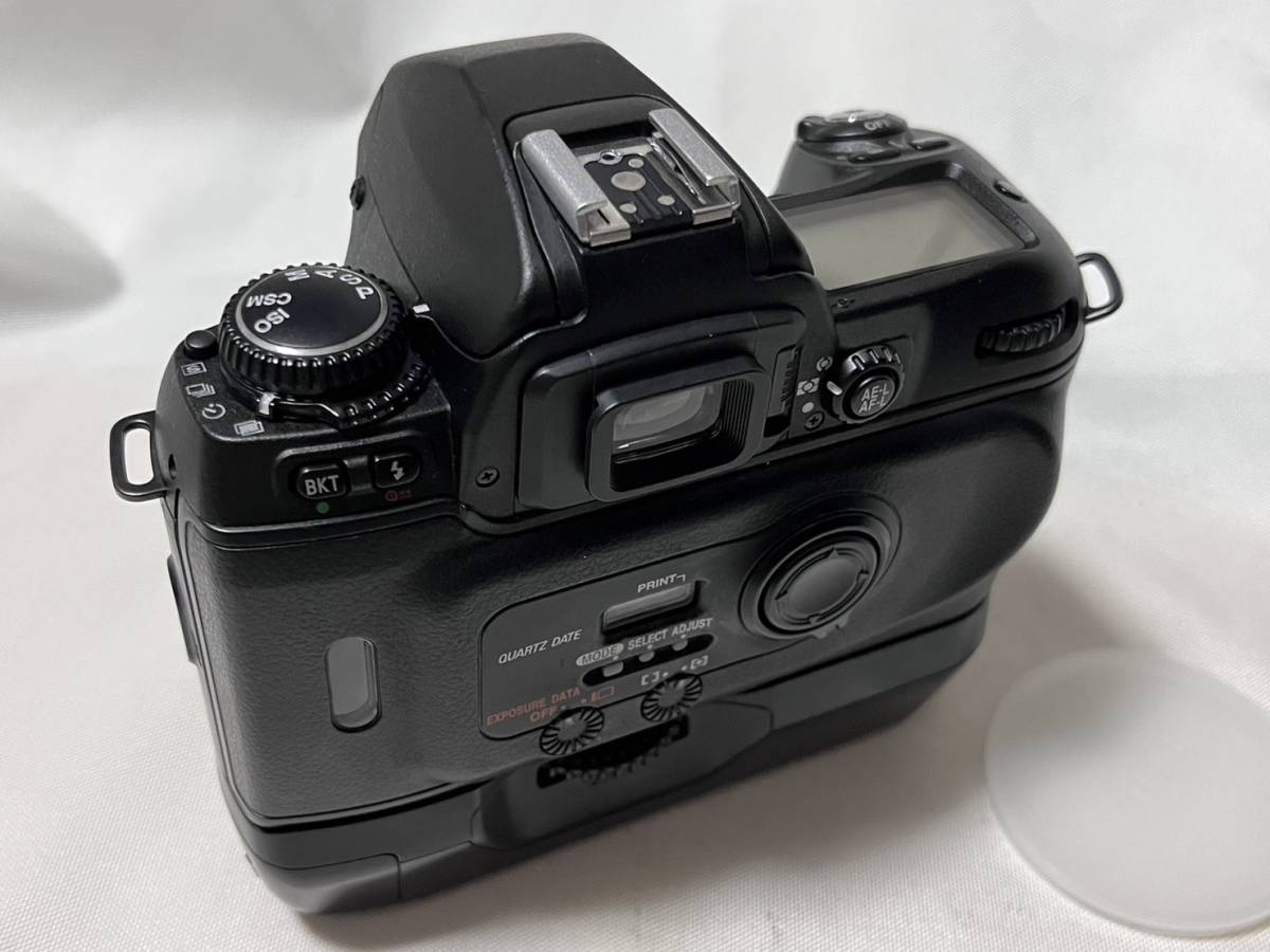 極上品・完動品】Nikon F80 コンパクトフィルムカメラ Nikon f80d